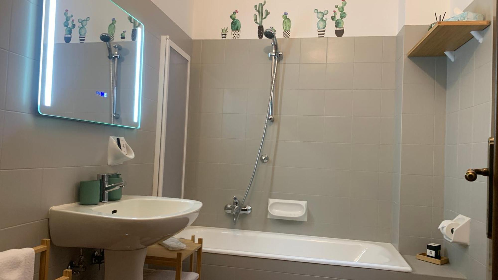 Bb Borgo Biella Tree Villa Candelo Exterior photo